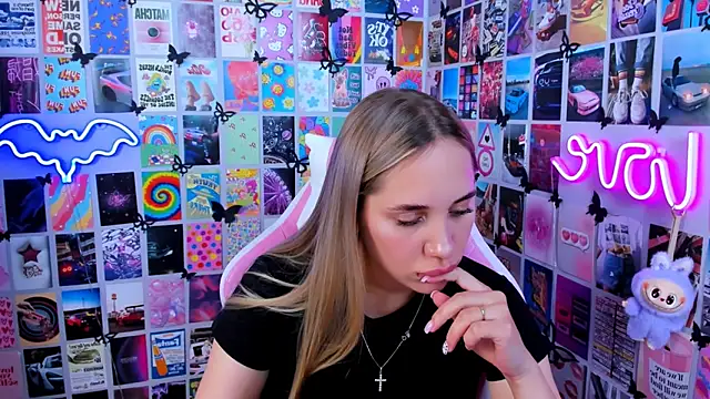 MiaMilas – Naživo XXX chat