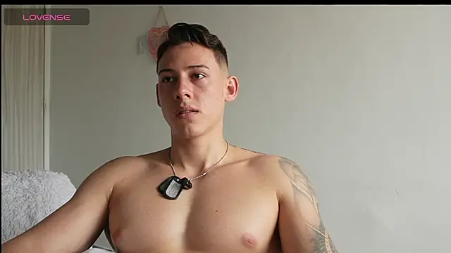 Muscle_King_Cum 现场XXX聊天