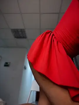 ArieliciousXXX লাইভ XXX চ্যাট