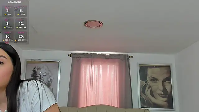 Beautyari_ Adlı Modelin Canlı XXX Sohbeti
