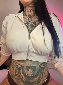 MeganWitch 现场XXX聊天