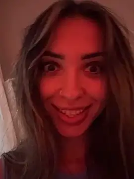 Tiny-Mimi Chat XXX in diretta