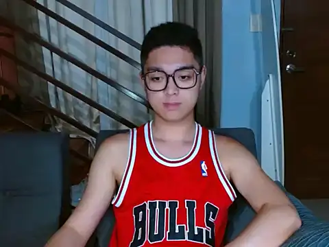 JayKarLo 现场XXX聊天