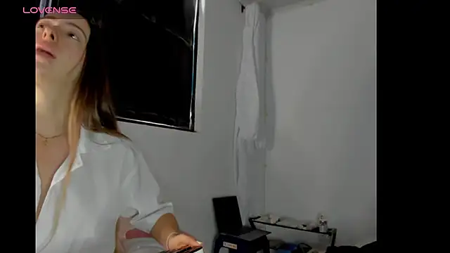 Chatroom XXX en direct de LunarSync