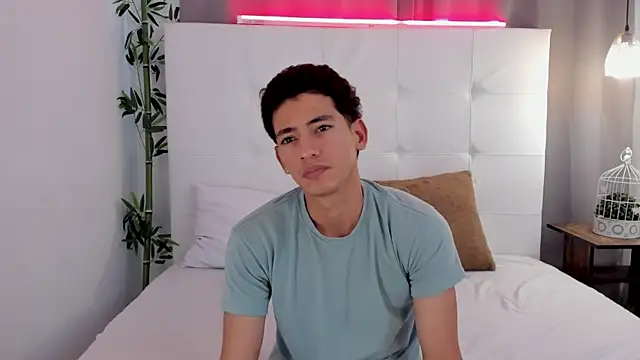 Alejo-and-Thiago's Webcam Show