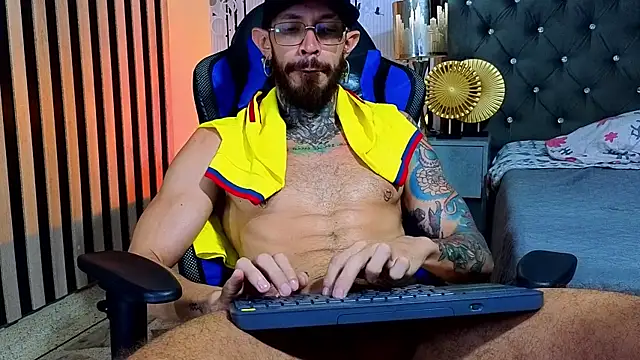 Simon_Rz élő XXX-chatje