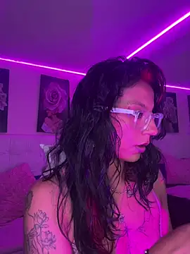 Chatroom XXX en direct de SamathaMay