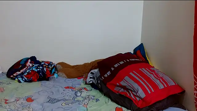Sweet_Scarlett_'s Live XXX Chat