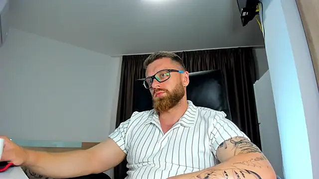 Онлайн чат XXX Findom_guy