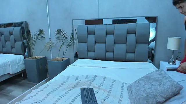 XXX chat uživo modela Charlie___Musk