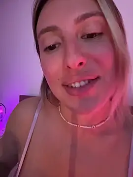 EvaRyen_'s Live XXX Chat