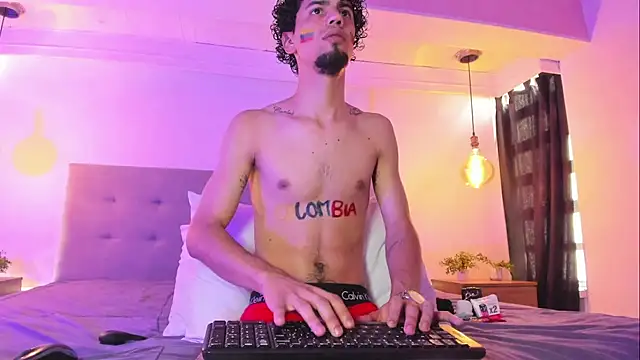 MichaelEvanss_ Live XXX Chat