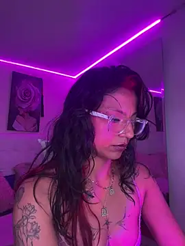 SamathaMay live XXX chat