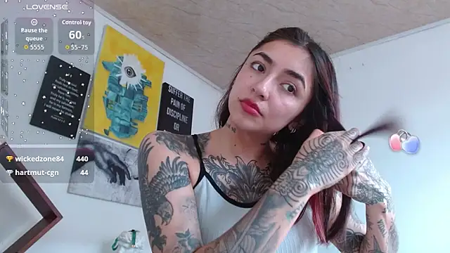 ZoeBakers_'s Live XXX Chat