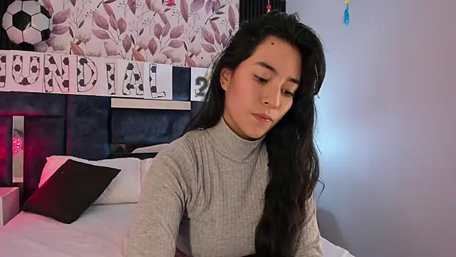 Susa1userma_ Chat XXX in diretta