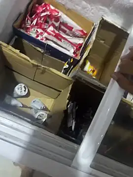 Chat +18 de Sapir09 ao vivo