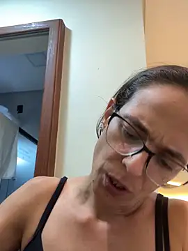 Chat +18 de Miss_Margot ao vivo