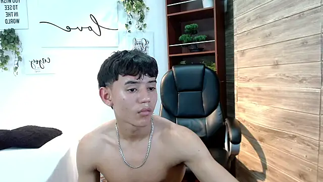 Ryan_grayx – Naživo XXX chat