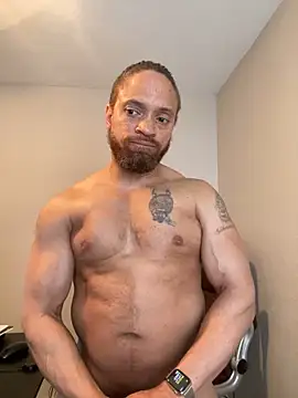 XXX chat uživo modela Fathero1time