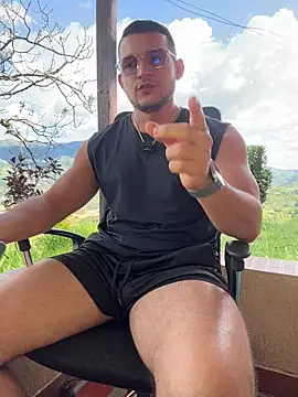 XXX chat uživo modela Marco_Vega