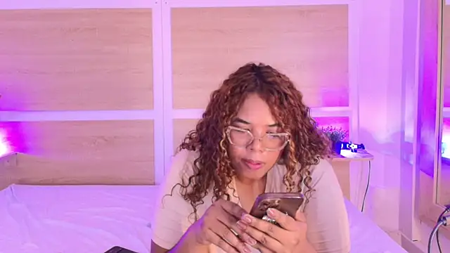 Your_big_ebony_goddness XXX чат на живо