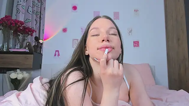 MiaKeler's Live XXX Chat