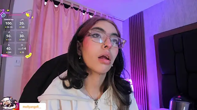 Molly_A Chat XXX live