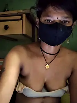 Živý XXX chat Hotmayahot