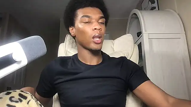 Saeonyx's Webcam Show