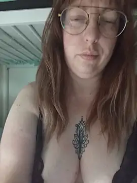 XXX chat uživo modela TheBlueDoll