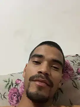Jr_pirocudo's Live XXX Chat