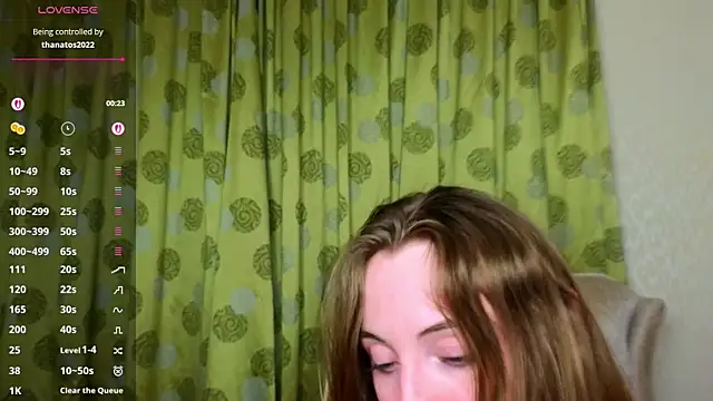 Cowell_Adelina's Live XXX Chat