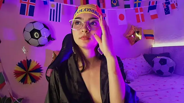 Daphne_Rosse: απευθείας συνομιλία ΧΧΧ