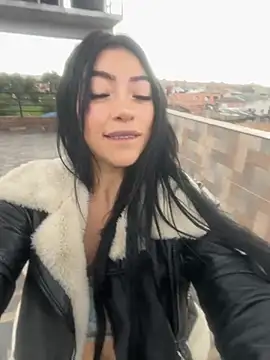 DAKOTA_SAKURA's Live XXX Chat