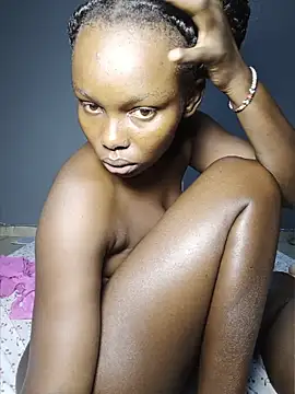 Sexymaurine's Live XXX Chat