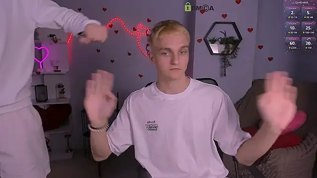 XXX chat uživo modela john_lik