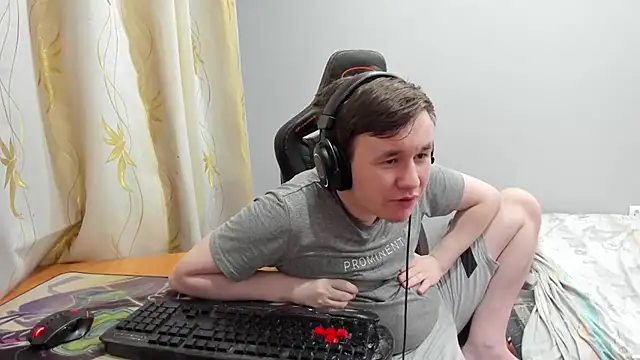 iliaskrislove's Live XXX Chat