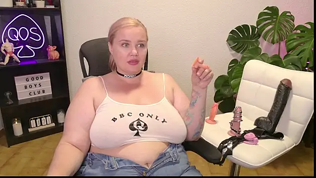 MargotGrey Chat XXX in diretta