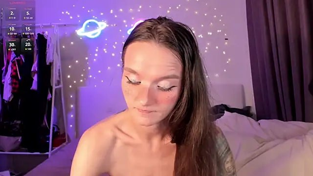Онлайн чат XXX HottieEVER