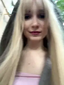 MarlboroWeb Live XXX-Chat