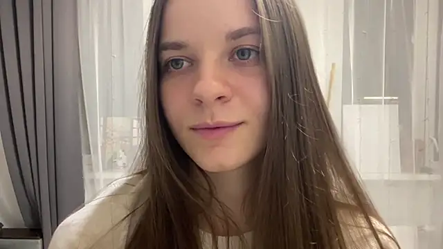 Liabae Adlı Modelin Canlı XXX Sohbeti