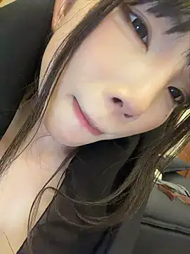 Yiyi-707 Chat XXX in diretta