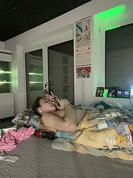 Just-Lilly live XXX chat