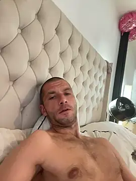 Kinkycouple142 Live XXX-chat