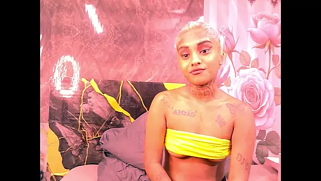 Živý XXX chat indian_barbie