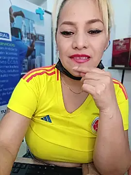 Chat +18 de _Zoe_777 ao vivo