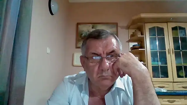 machomale3: онлайн-секс-чат
