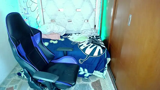 zxvn_n Live XXX-chat