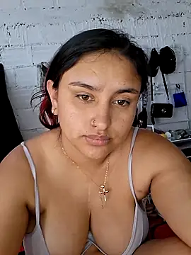 sariitha_sw – Naživo XXX chat