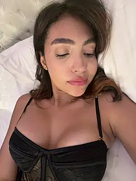 Онлайн чат XXX Emily_Rous01